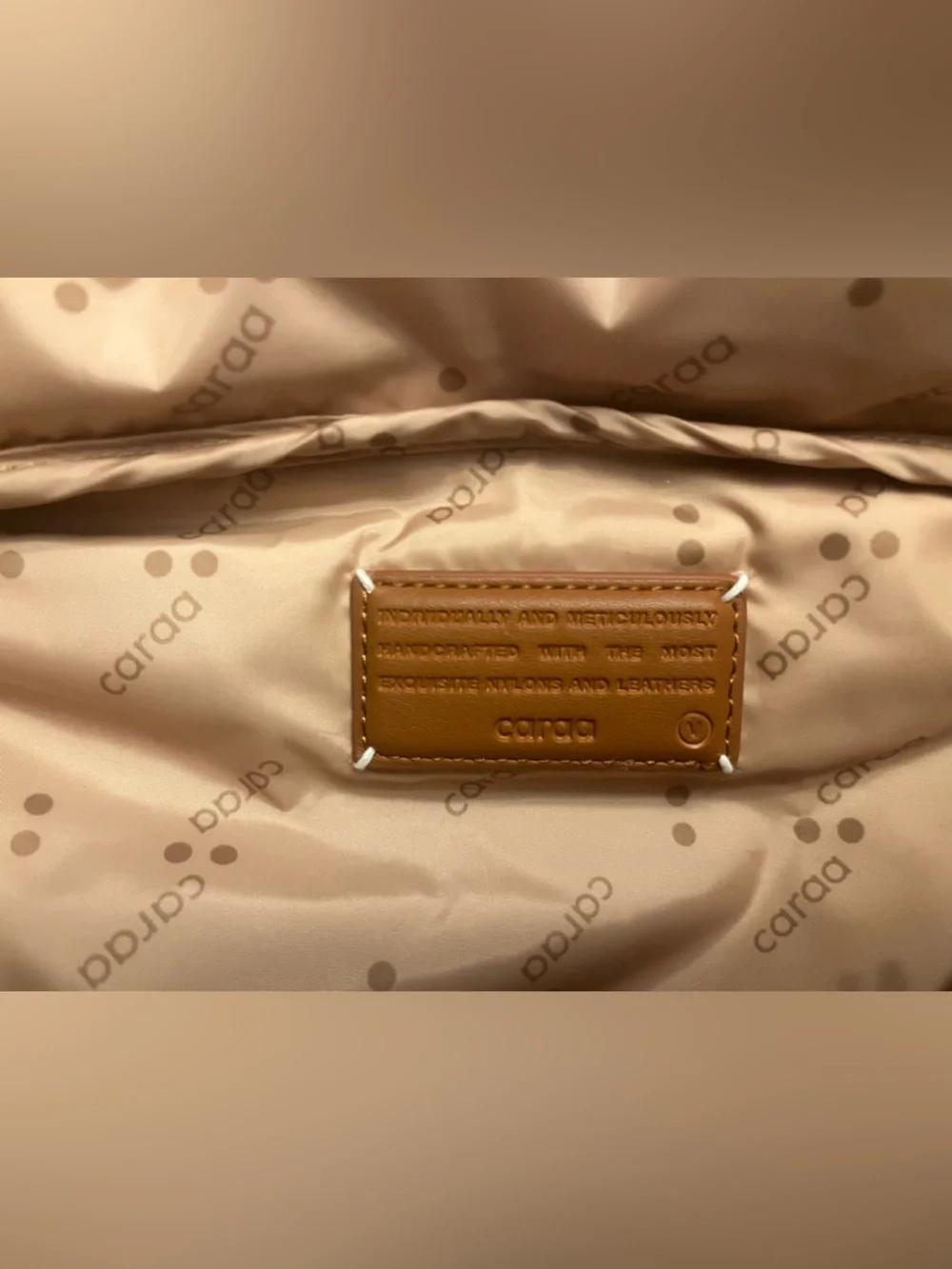 Caraa Sling bag - Picture 5 of 5